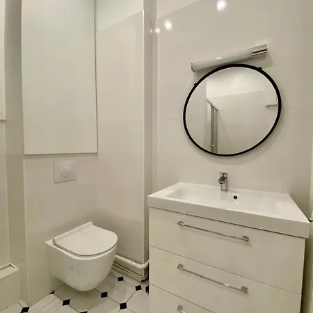 Apartment Lafayette - Gare De L'est 8p Paris